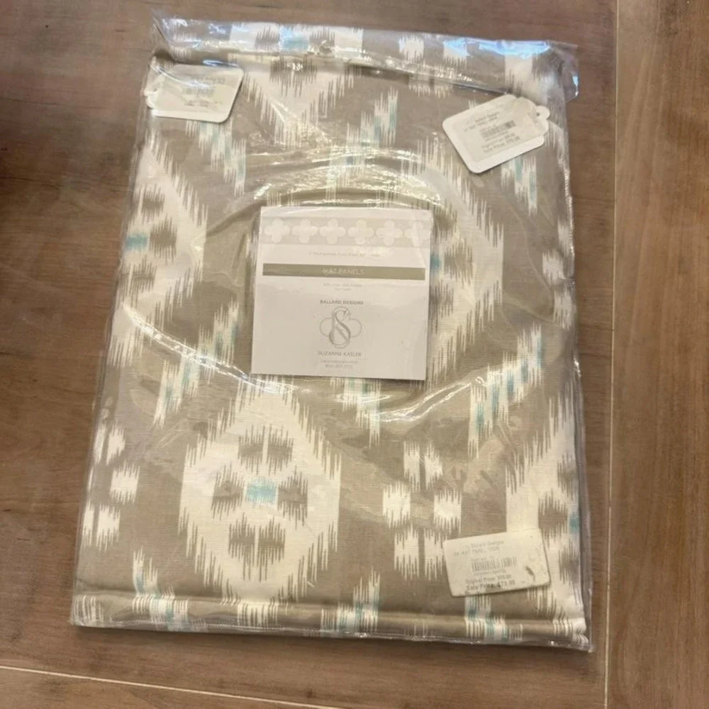 NIB Ballard Designs Suzanne Kasler Ikat Curtain Panel 108in Natural‎ Aqua Linen